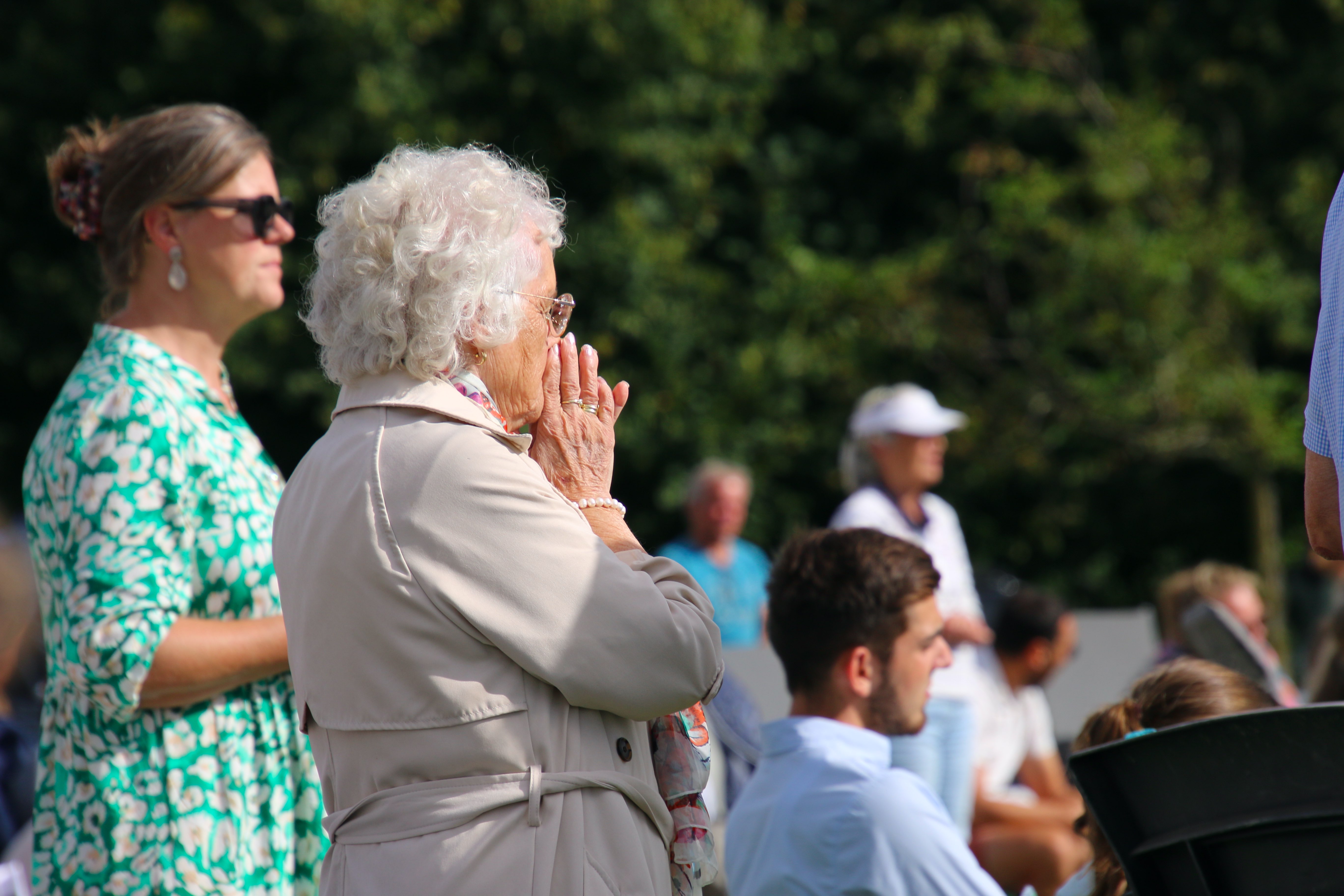 Toehoorders openluchtdienst 3